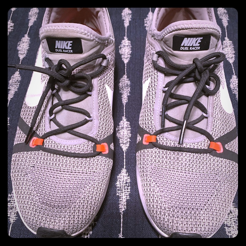 Nike duel racers